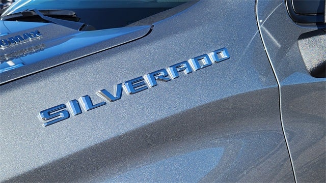 2025 Chevrolet Silverado 1500 LT LT1