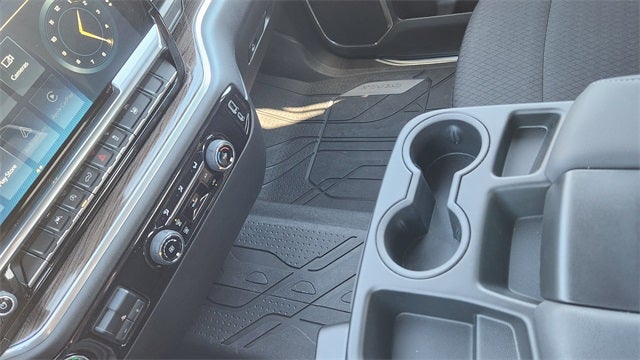 2025 Chevrolet Silverado 1500 LT LT1