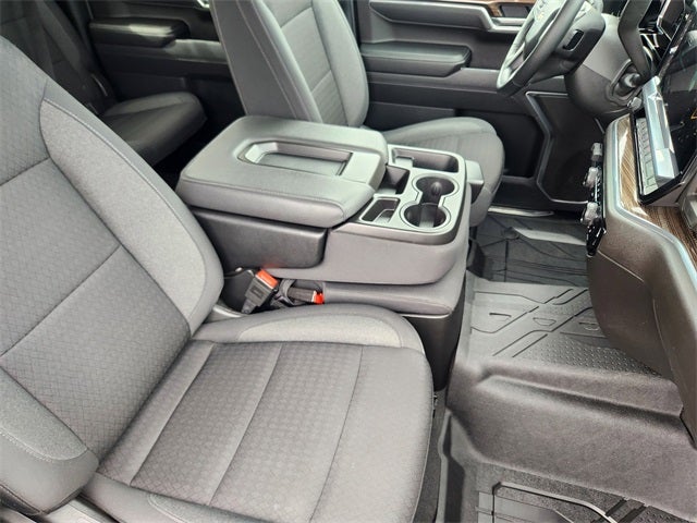 2025 Chevrolet Silverado 1500 LT LT1