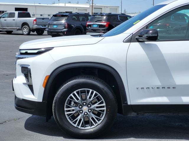 2025 Chevrolet Traverse LT 2LT