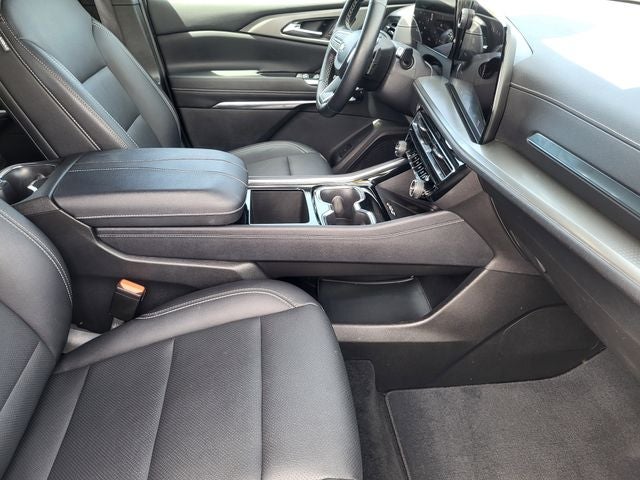 2025 Chevrolet Traverse LT 2LT
