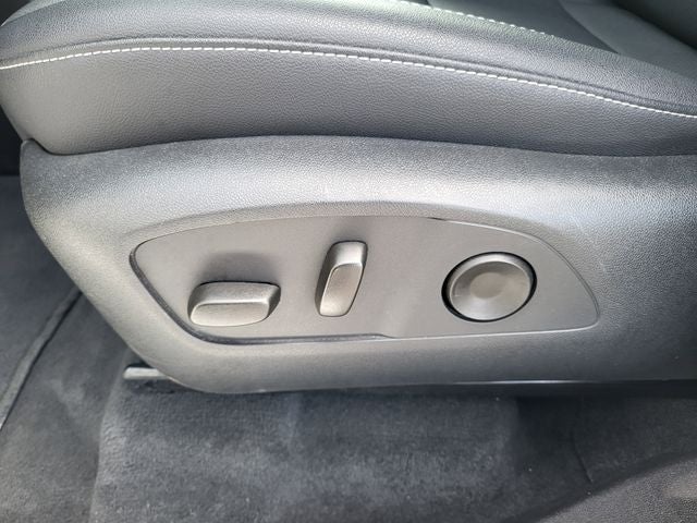 2025 Chevrolet Traverse LT 2LT