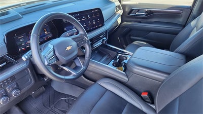 2025 Chevrolet Suburban LT