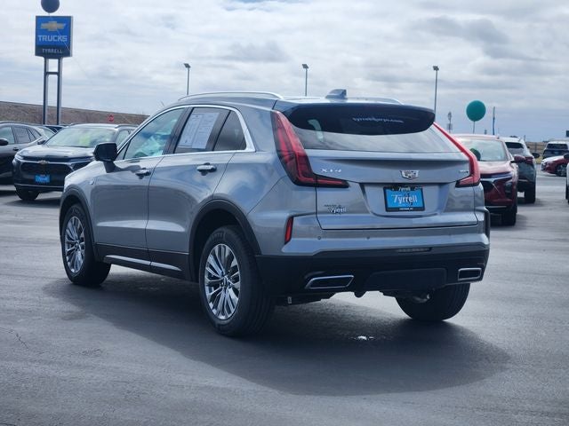 2025 Cadillac XT4 Premium Luxury