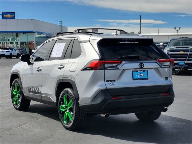 2020 Toyota RAV4 XLE Premium