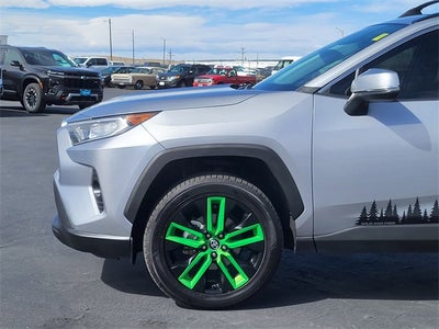 2020 Toyota RAV4 XLE Premium