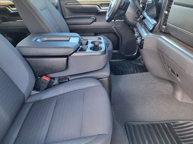 2025 Chevrolet Silverado 1500 LT LT1