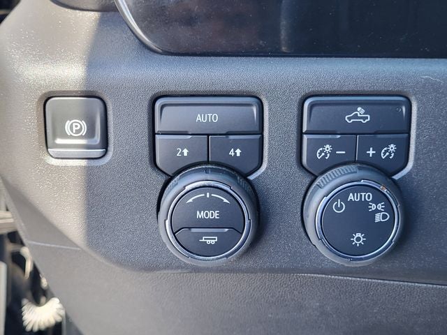 2025 Chevrolet Silverado 1500 LT LT1