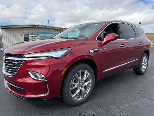 2024 Buick Enclave Essence