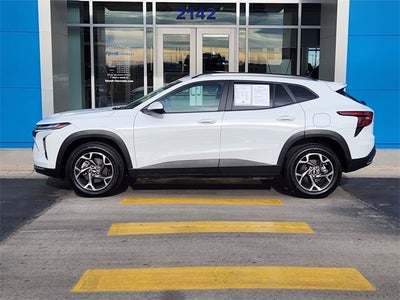 2025 Chevrolet Trax LT