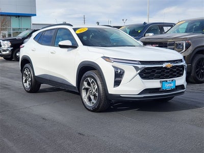 2025 Chevrolet Trax LT
