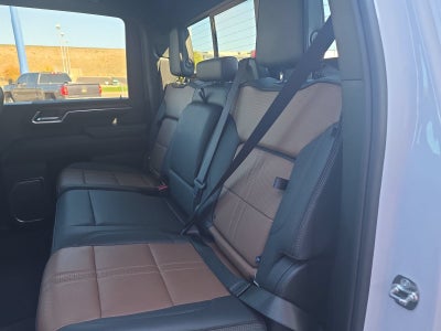 2025 Chevrolet Silverado 3500 HD High Country DRW