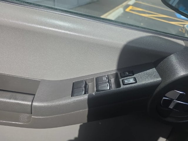 2014 Nissan Xterra S
