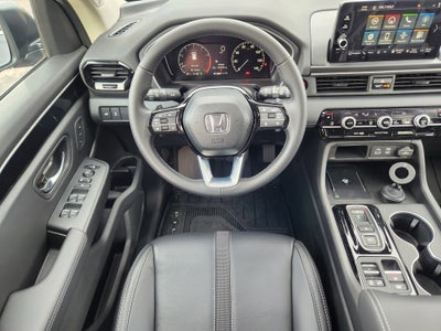 2025 Honda Pilot AWD Touring