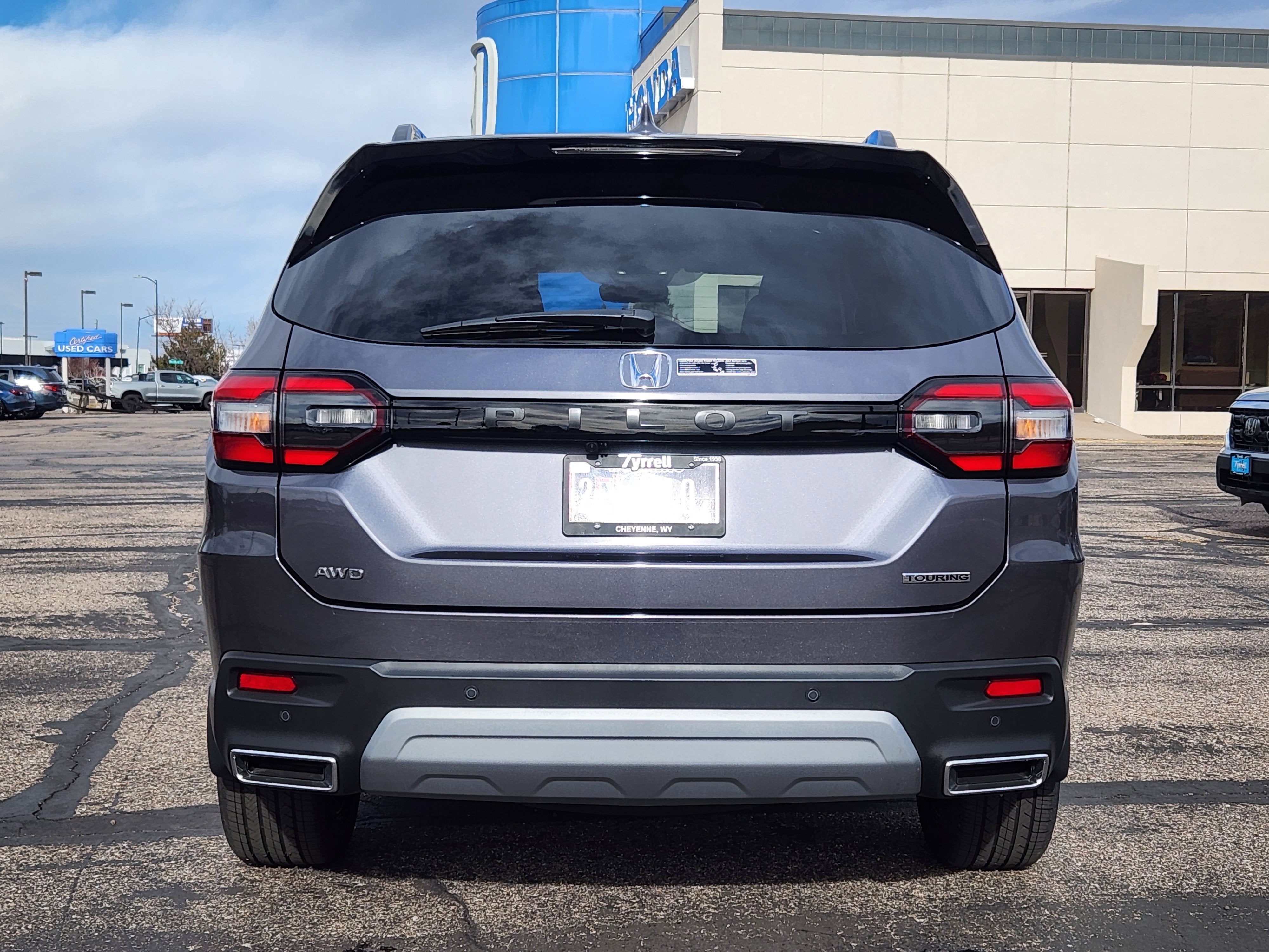 2025 Honda Pilot AWD Touring